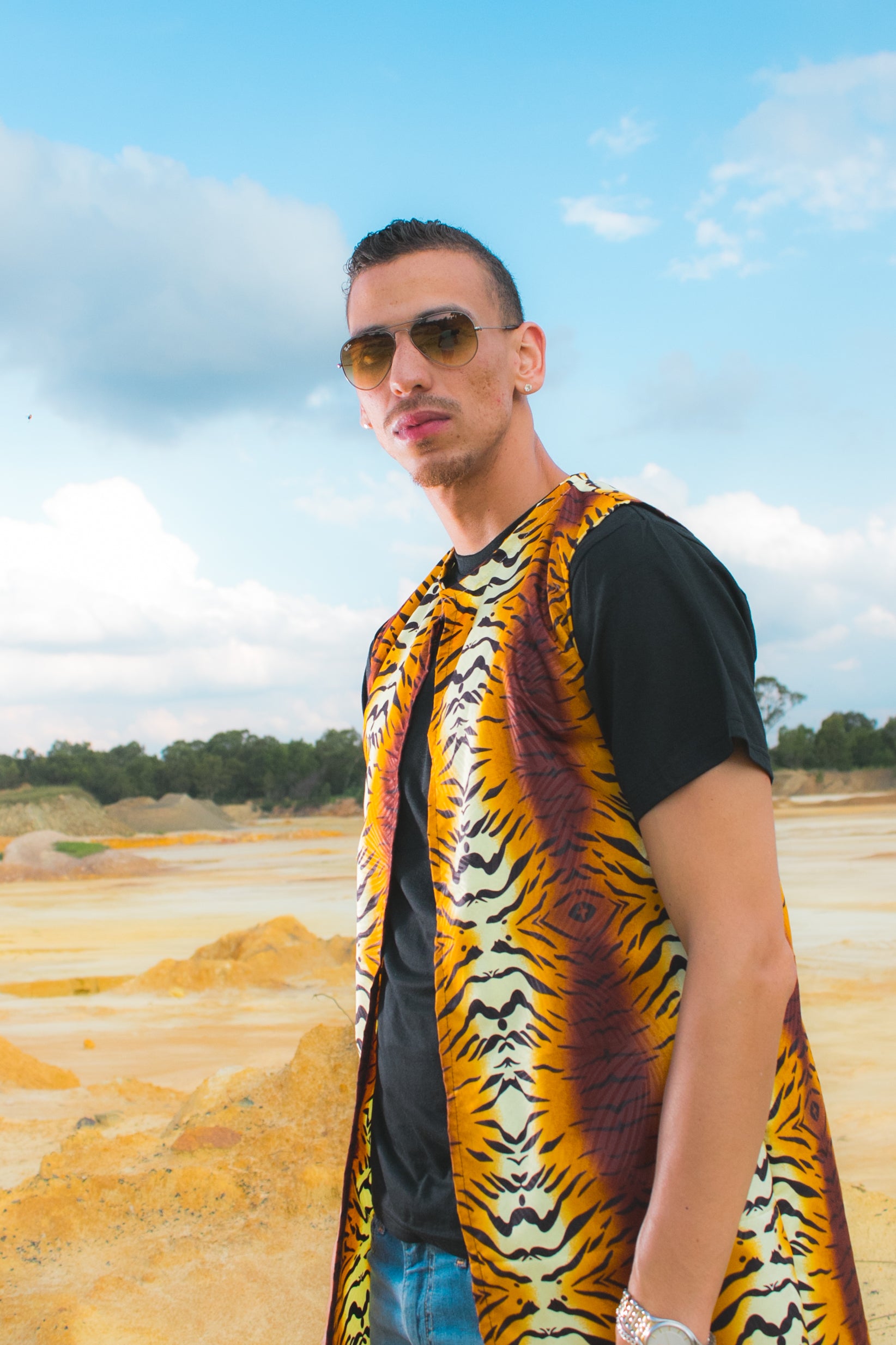 Menka Jika African Shirt by Tribe Afrique with Matching Mask Tribe Afrique